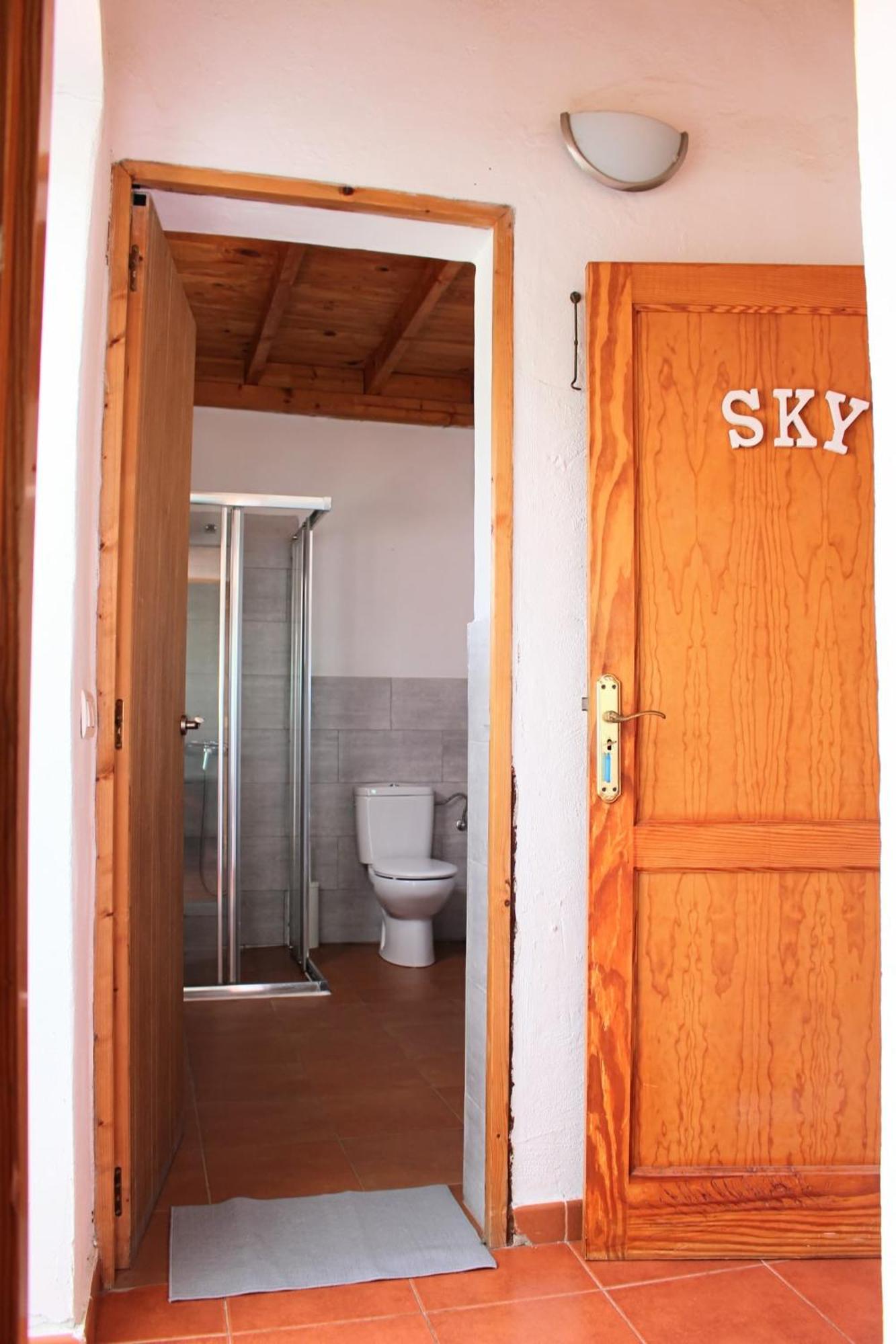 Alma Libre Bed and breakfast Guatiza