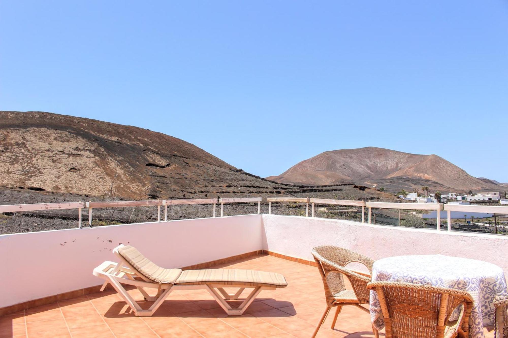 Alma Libre Bed and breakfast Guatiza